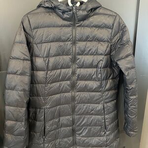 Eddie Bauer Women’s Charcoal Puffer Jacket